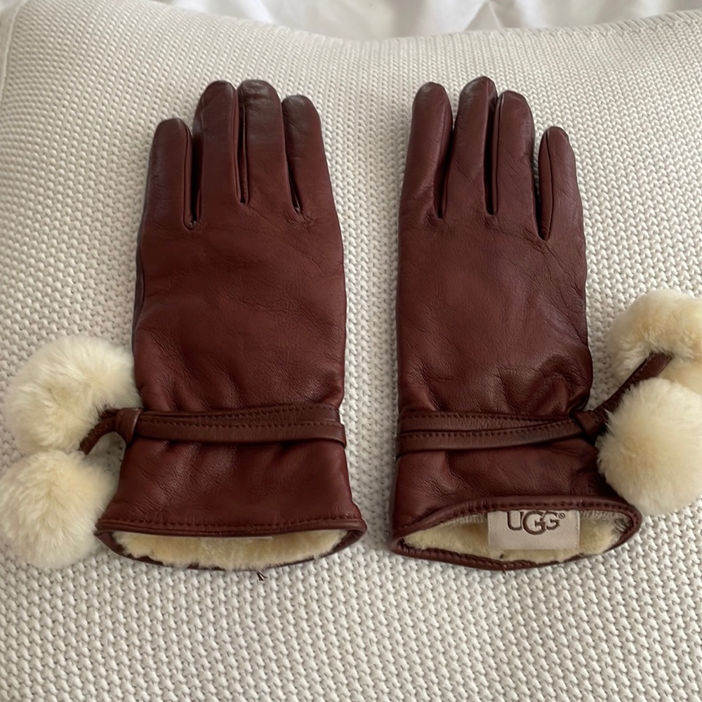 Euc Gloves - image 1